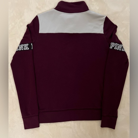 PINK VS SWEATSHIRT SIZE SMALL EXCELLENT USED CONDITION - Picture 2 of 2